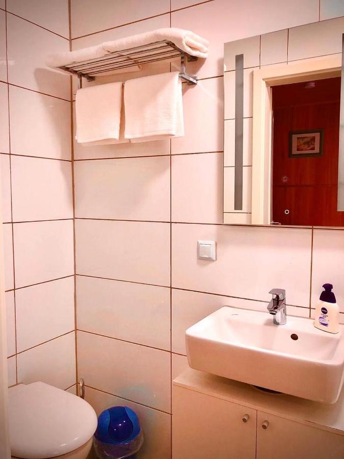 Andefu Hotel Am Kantpark Duisburg Kültér fotó